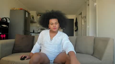Snapshot of danisweet_ chatting on April 28, 2026, 8:36 pm dani online show from April 28, 2026, 8:36 pm