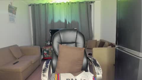 Snapshot of danisweet_ chatting on June 27, 2026, 10:59 pm dani online show from June 27, 2026, 10:59 pm