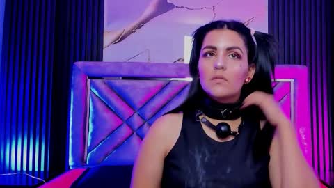 Dani whatson online show from October 16, 2025, 12:22 am