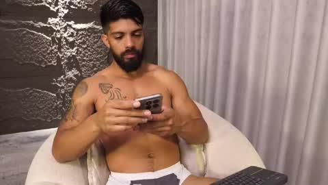 Snapshot of dann_saenz chatting on May 2, 2026, 11:59 am Dann saenz online show from May 2, 2026, 11:59 am