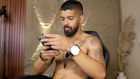 Snapshot of dann_saenz chatting on May 26, 2026, 1:40 pm Dann saenz online show from May 26, 2026, 1:40 pm