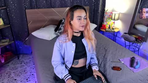 Dannacastle online show from December 10, 2024, 5:07 am