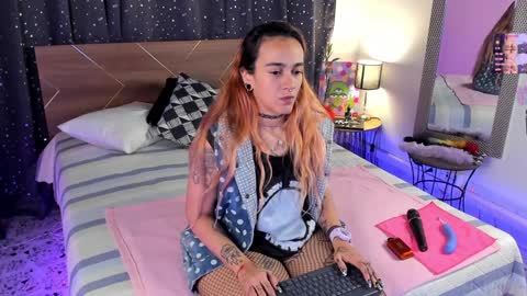 Dannacastle online show from December 20, 2024, 4:53 am