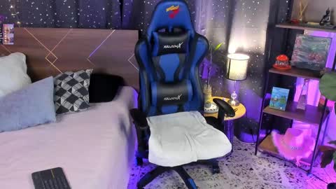 Dannacastle online show from February 22, 2025, 5:23 am