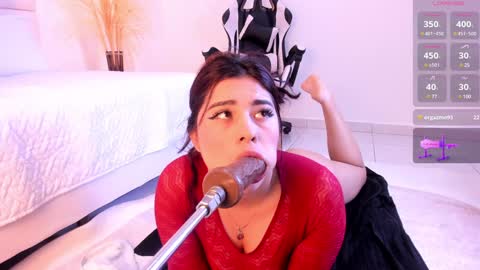 danna_adams1 online show from February 7, 2025, 2:40 am