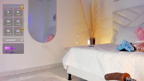 danna_adams1 online show from February 25, 2025, 7:20 am