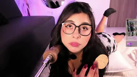 Snapshot of danna_adams1 chatting on April 24, 2026, 8:55 pm danna_adams1 online show from April 24, 2026, 8:55 pm