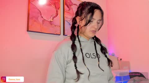 Danna Lovs online show from December 4, 2024, 11:41 am