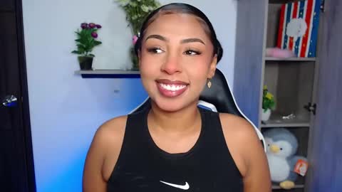 Danna online show from December 2, 2025, 10:53 am