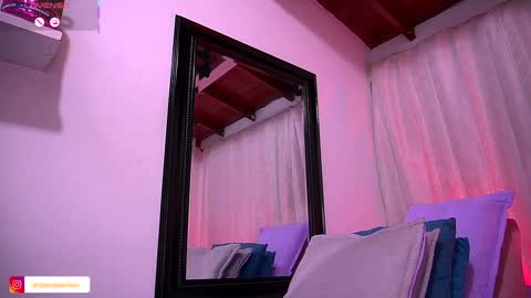 Snapshot of dannaberlin chatting on October 3, 2025, 7:44 pm Danna Berlin online show from October 3, 2025, 7:44 pm