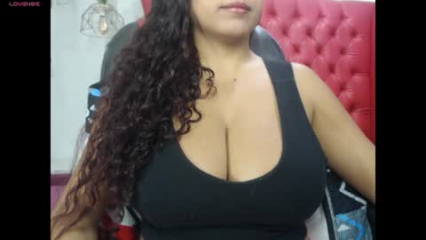 danna online show from July 17, 2026, 8:14 pm