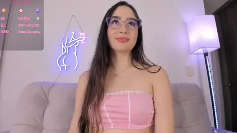 danna  online show from December 20, 2024, 12:19 am