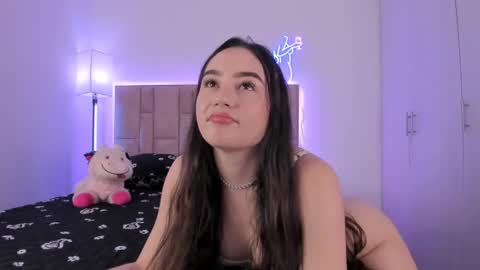 danna  online show from February 1, 2025, 11:48 pm