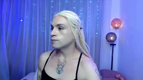 Snapshot of dannihotboy02 chatting on May 10, 2026, 6:35 pm danni online show from May 10, 2026, 6:35 pm