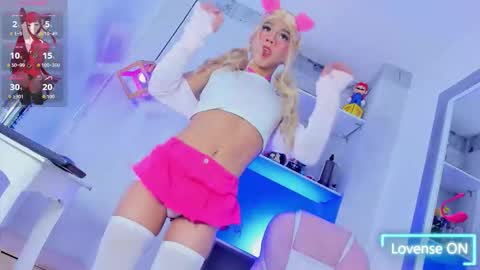 Danni  Sebastian online show from October 1, 2025, 12:44 pm