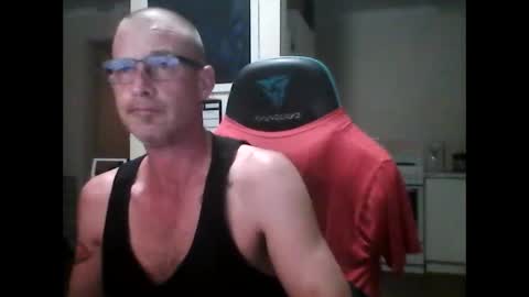 dannozdirekt online show from October 30, 2025, 2:29 pm