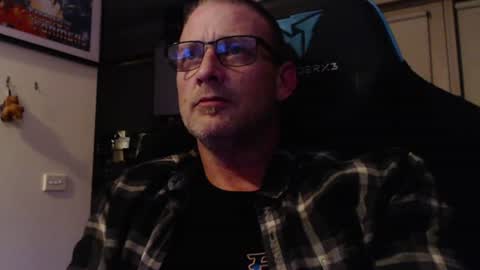 Snapshot of dannozdirekt chatting on June 24, 2026, 5:01 pm dannozdirekt online show from June 24, 2026, 5:01 pm