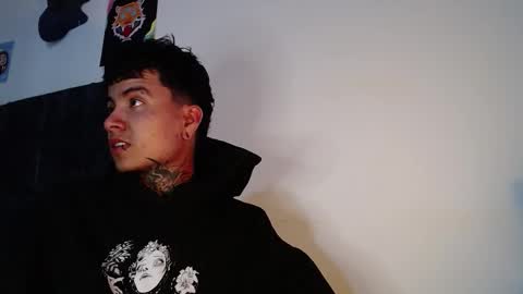 Snapshot of dannteftm chatting on February 15, 2026, 9:22 pm DANNTE online show from February 15, 2026, 9:22 pm