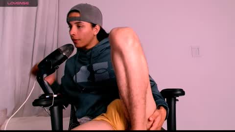 Danny online show from October 5, 2025, 1:04 am