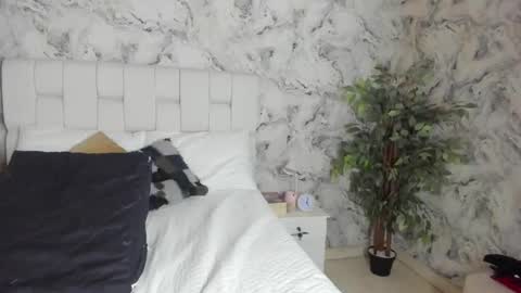 danny_fernandez online show from October 19, 2025, 6:14 am