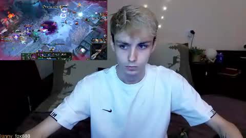 Snapshot of danny_fox888 chatting on June 21, 2026, 7:38 pm Daniel online show from June 21, 2026, 7:38 pm
