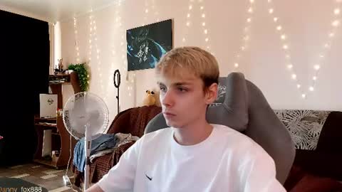 Snapshot of danny_fox888 chatting on July 9, 2026, 2:26 am Daniel online show from July 9, 2026, 2:26 am