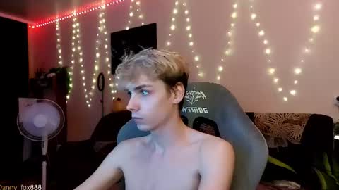 Snapshot of danny_fox888 chatting on July 18, 2026, 10:02 pm Daniel online show from July 18, 2026, 10:02 pm