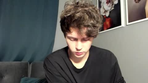 Snapshot of danny_love01 chatting on February 3, 2025, 3:59 pm danny online show from February 3, 2025, 3:59 pm