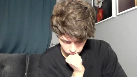 Snapshot of danny_love01 chatting on February 8, 2025, 3:00 pm danny online show from February 8, 2025, 3:00 pm