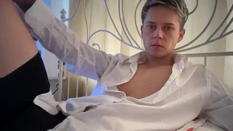 Snapshot of danny_love01 chatting on September 25, 2025, 10:30 am danny online show from September 25, 2025, 10:30 am