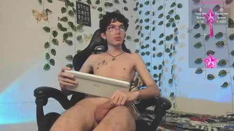 danny_phantom_09 online show from March 10, 2025, 3:56 am