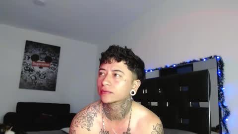 Snapshot of danny_stark chatting on December 28, 2024, 4:20 pm Danny online show from December 28, 2024, 4:20 pm