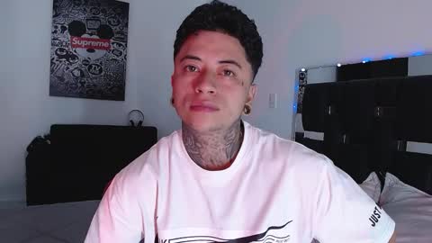 Snapshot of danny_stark chatting on February 16, 2025, 9:16 pm Danny online show from February 16, 2025, 9:16 pm