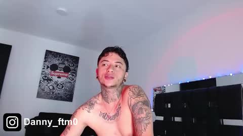 Snapshot of danny_stark chatting on March 9, 2025, 8:10 pm Danny online show from March 9, 2025, 8:10 pm