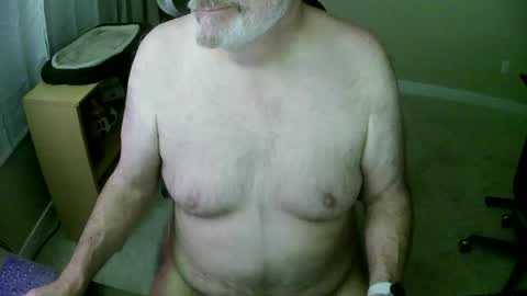 Danny bear online show from May 4, 2026, 11:28 am