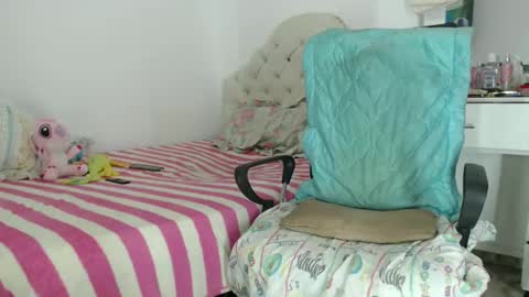 dannydoll_666 online show from October 9, 2025, 4:49 pm