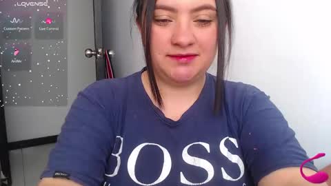 Follow me  Control lovense free D online show from October 28, 2025, 3:14 pm