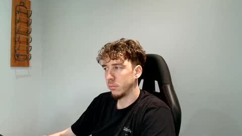 DannyThreeWay online show from September 9, 2025, 6:29 pm