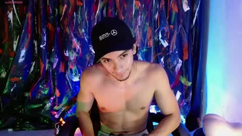Snapshot of dante_18cm chatting on May 28, 2026, 1:03 am Dante online show from May 28, 2026, 1:03 am