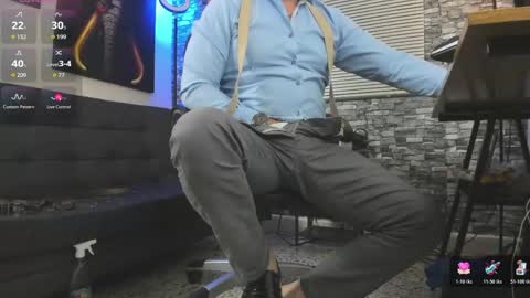 Snapshot of dante_bellini chatting on April 22, 2026, 2:29 pm dante_bellini online show from April 22, 2026, 2:29 pm