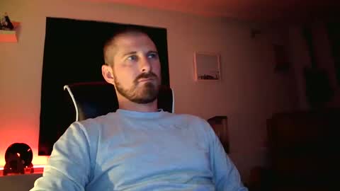 Snapshot of dante_cross_x89 chatting on October 12, 2025, 3:16 am dante_cross_x89 online show from October 12, 2025, 3:16 am