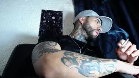 Snapshot of dante_d_angelo_ chatting on September 19, 2025, 5:31 am dante_d_angelo_ online show from September 19, 2025, 5:31 am