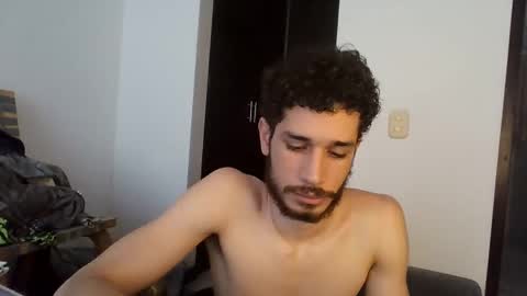 Snapshot of dante_dm chatting on November 11, 2025, 4:29 pm DANTE DI MARCO online show from November 11, 2025, 4:29 pm