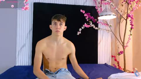 DANTEVIOLETE online show from July 18, 2026, 11:36 am