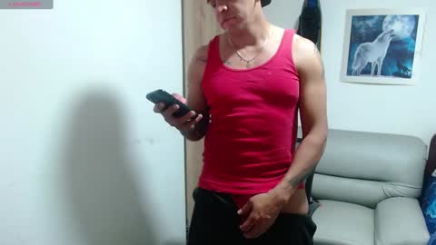 Snapshot of dantebig_22 chatting on January 17, 2025, 2:39 am dantebig_22 online show from January 17, 2025, 2:39 am