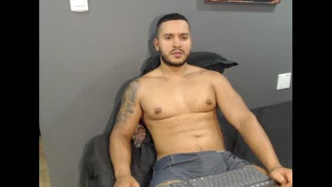 dantebrown1 online show from May 15, 2026, 3:24 am