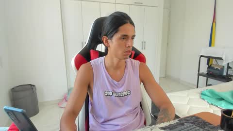 X Dante7373574 online show from November 19, 2025, 5:13 pm