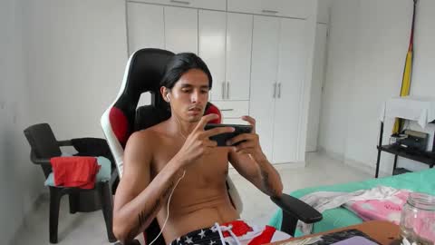 X Dante7373574 online show from November 25, 2025, 9:59 pm