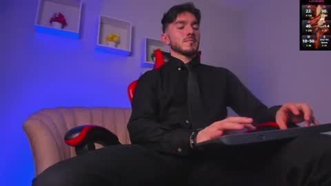 dantee_blake online show from July 17, 2026, 8:35 pm