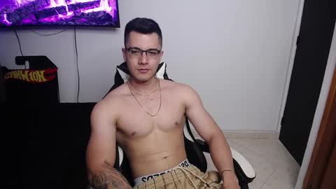 Snapshot of danteread chatting on January 31, 2025, 11:13 pm danteread online show from January 31, 2025, 11:13 pm